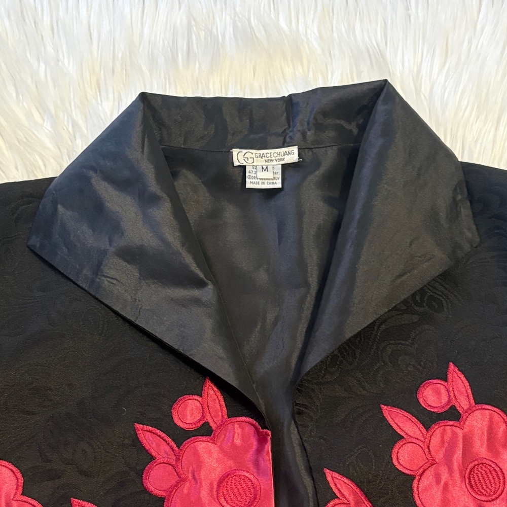 Grace Chuang of New York, Elegant Black and Pink Floral Blazer, Size Medium - Picture 6 of 11